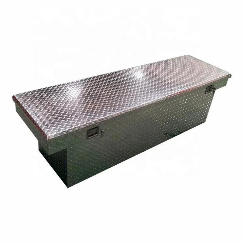 Caja de herramientas del lado inferior