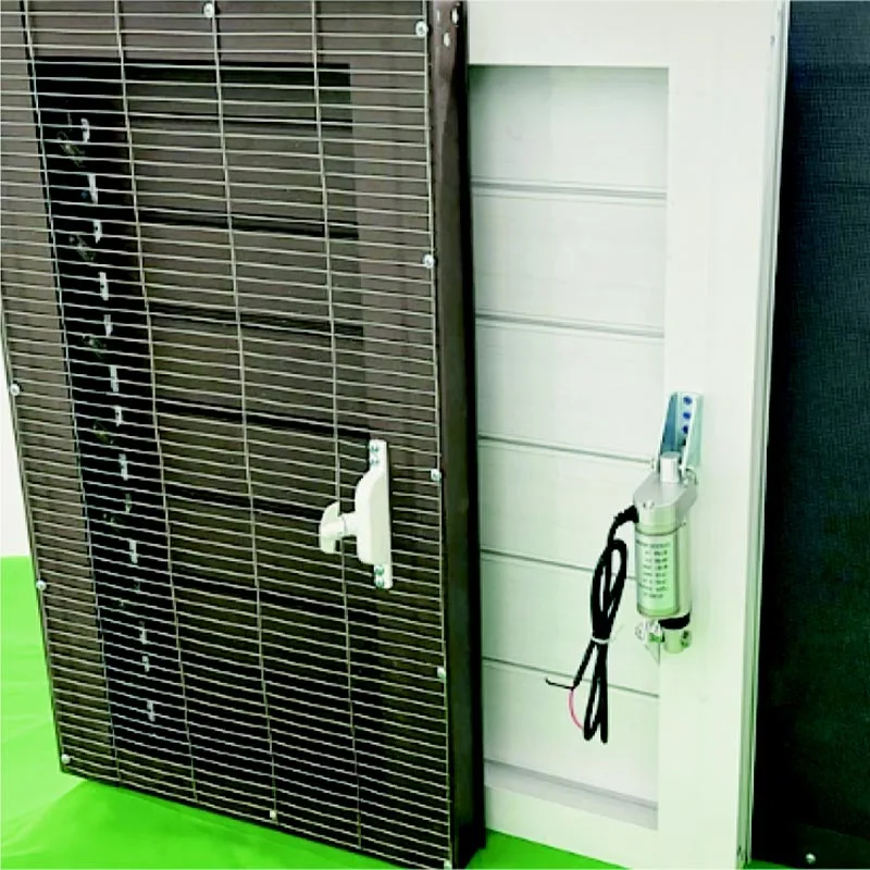 Persianas manuales y automáticas para furgoneta.